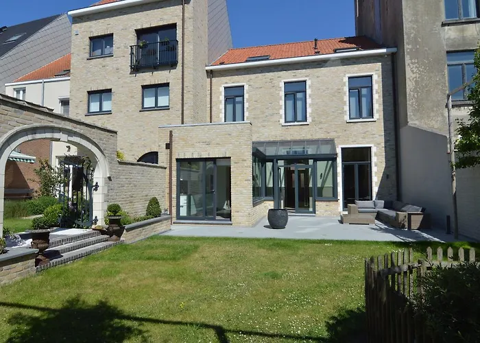 Spacious Villa In Knokke Heist With Garden