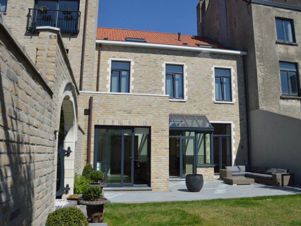 Spacious In Knokke Heist With Garden *
