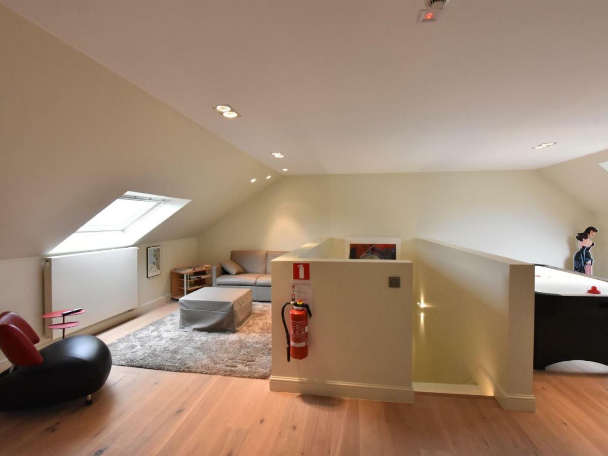 Villa Spacious In Knokke Heist With Garden Bruges