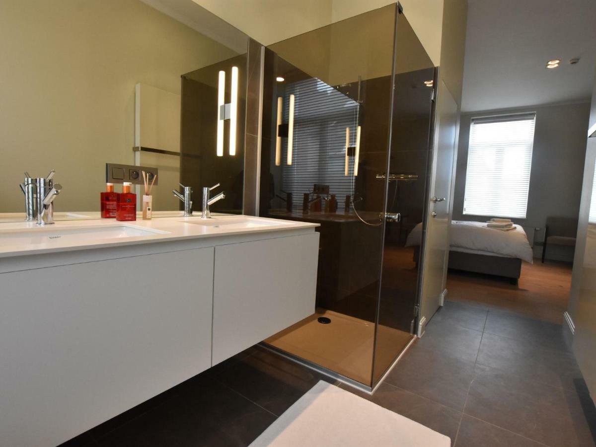 Spacious In Knokke Heist With Garden *